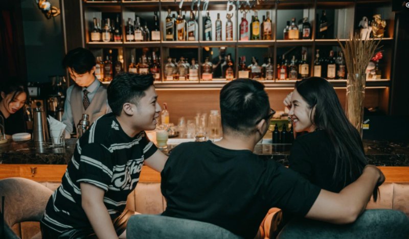 Funtasia Cocktail & Wine Bar mang đến cho khách hàng nhiều trải nghiệm tuyệt vời